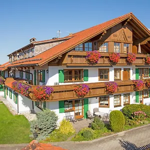 Haußmann Apartment